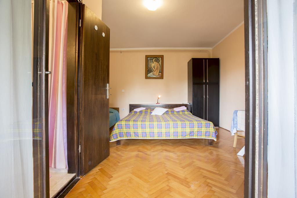 PUY Guest House Nada 392 מראה חיצוני תמונה