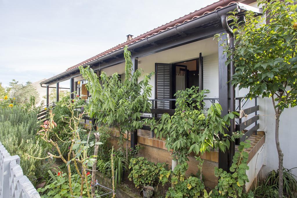 PUY Guest House Nada 392 מראה חיצוני תמונה